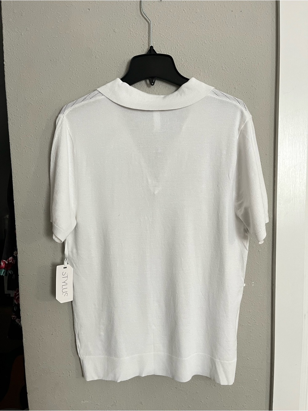 STYLUS Men's White Short-Sleeve Zip Polo - Picture 5 of 8